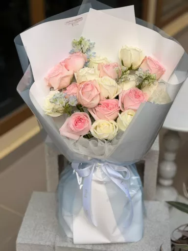 Baby Blue Romance Bouquet (Fresh Flower)