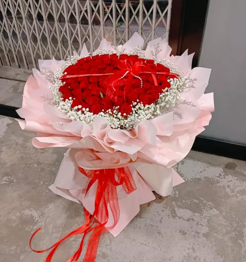 99 STALK ROSA BOUQUET JB