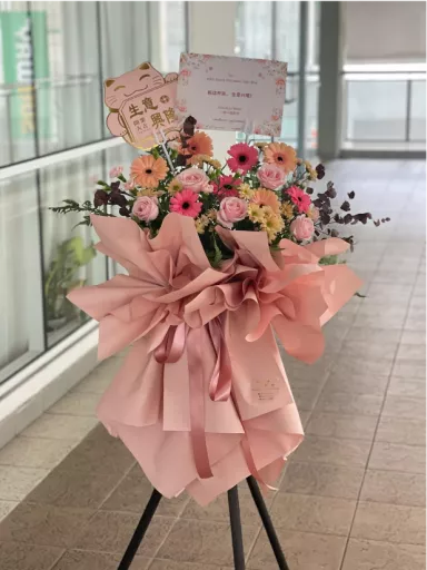Peach Blossom Wishes Flower Stand (Fresh Flower)