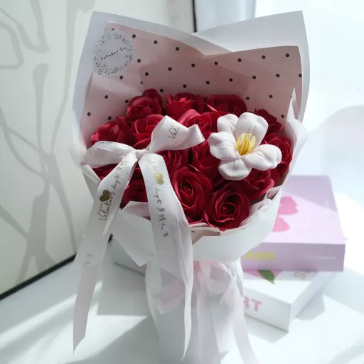 POKA DOT Blooming Tulip And Rose Bouquet (Pink Wrapping)