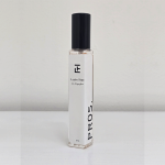 Lustre Vitae Nuit de Cellphane Perfume Floral Fruity Orange Osmanthus Jasmine Carnation Lily Healing Spiritual Energy Meditation